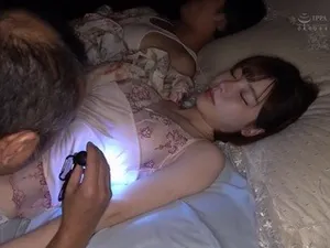 Nier cao cấp: Trời ơi, đau quá, đau quá, mông tao bị mày làm đau, tao sắp ị ra quần rồi